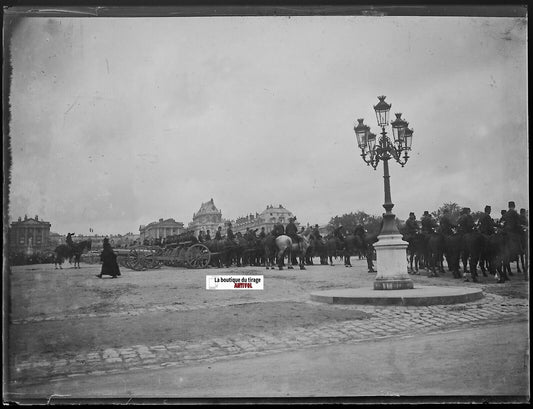 Défilé militaire, Versailles, Plaque verre photo, négatif noir & blanc 9x12 cm