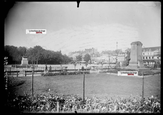 Plaque verre photo ancienne négatif noir et blanc 13x18 cm place Rapp Colmar