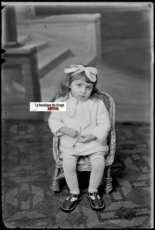 Fille, enfant, Plaque verre photo ancienne, négatif noir & blanc 10x15 cm France