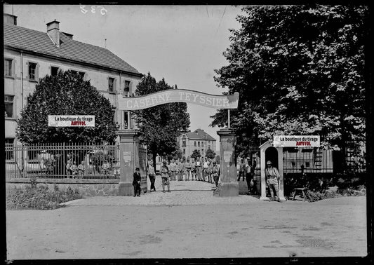 Plaque verre photo ancienne négatif noir et blanc 13x18 cm Bitche Teyssier