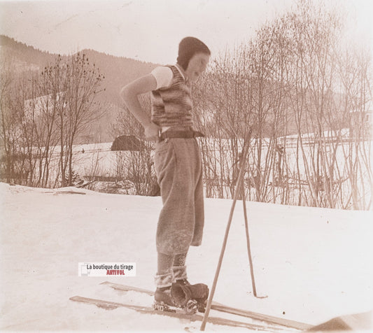 Jeune skieur, ski hiver, plaque verre stéréo, photo ancienne 4,5x10,7 cm