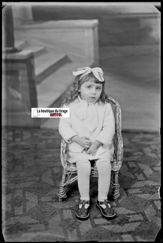 Fille, enfant, Plaque verre photo ancienne, négatif noir & blanc 10x15 cm France