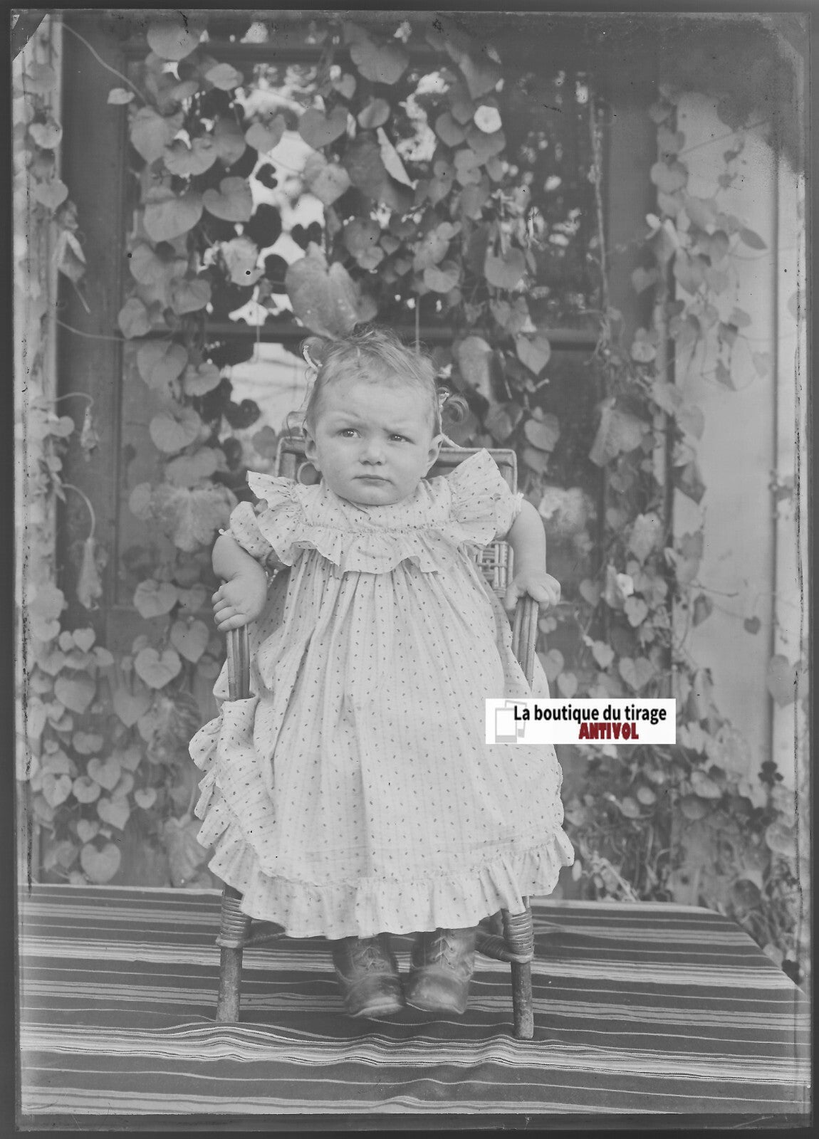 Bébé, enfant, Plaque verre photo ancienne, négatif noir & blanc 13x18 cm