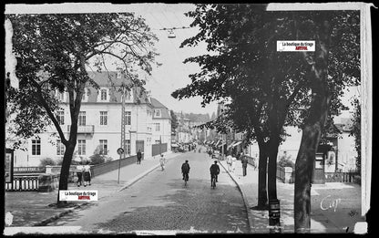 Plaque verre photo ancienne, négatif noir & blanc 9x14 cm, Vesoul, voitures