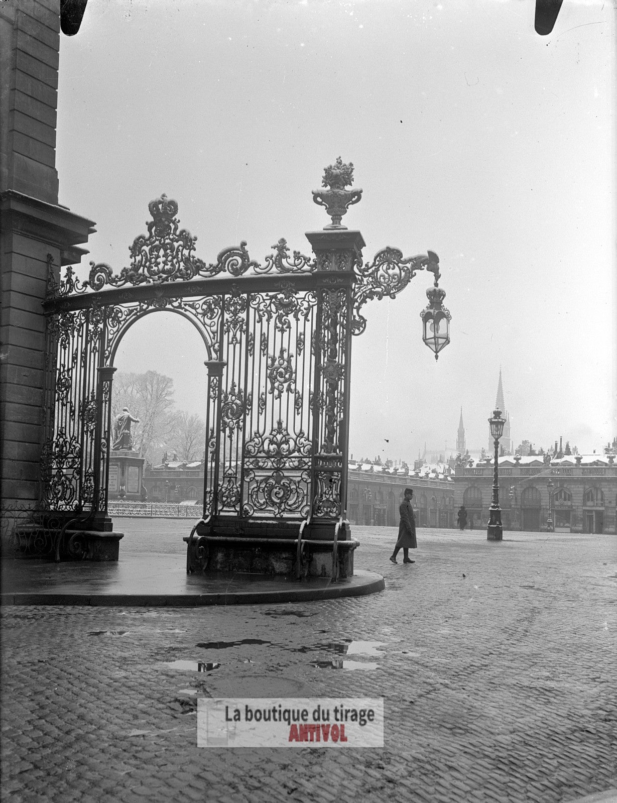 Place Stanislas, neige, Nancy, plaque verre, photo ancienne, négatif 9x12 cm