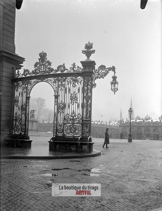 Place Stanislas, neige, Nancy, plaque verre, photo ancienne, négatif 9x12 cm