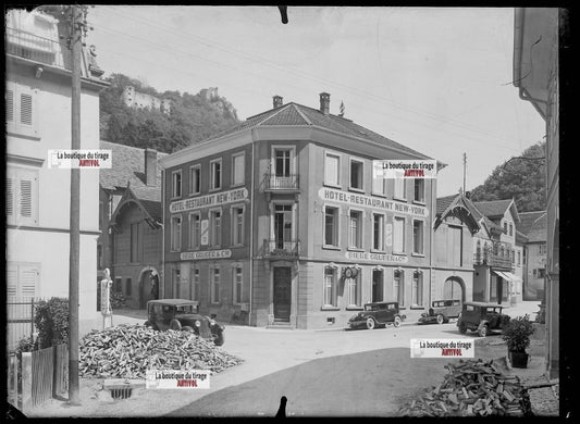 Plaque verre photo ancienne négatif noir et blanc 13x18 cm Ferrette voitures