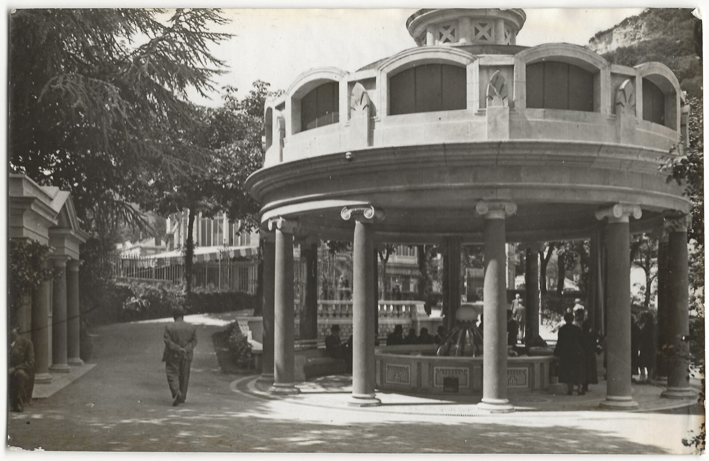 Plaque verre ancienne photo négatif noir & blanc 9x14 cm, Royat, Source Eugénie