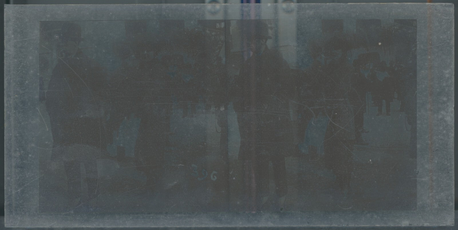 Scène de vie, Longchamp, Paris, plaque verre stéréoscopique, positif 8,5x17 cm