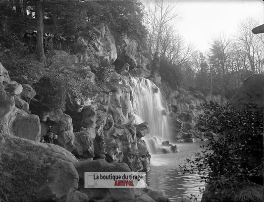 Cascade, Bois de Boulogne, Paris, plaque verre, photo ancienne, négatif 9x12 cm