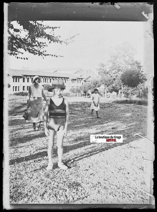 Famille, enfants, Plaque verre photo ancienne, négatif noir & blanc 6x9 cm