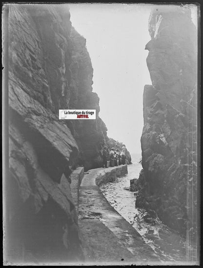 Jersey, Guernesey, personnages, Plaque verre photo, négatif noir & blanc 9x12 cm