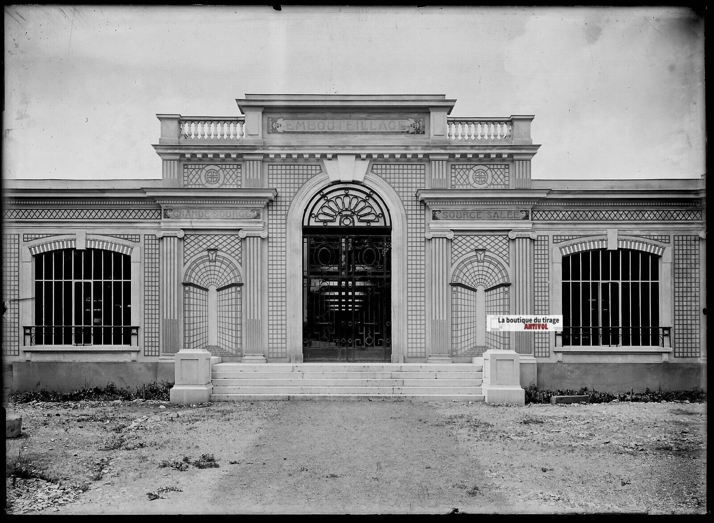 Plaque verre photo ancienne négatif noir et blanc 13x18 cm Vittel grande source