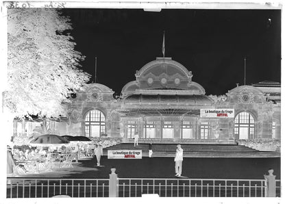 Plaque verre photo ancienne négatif noir et blanc 13x18 cm casino de Vichy
