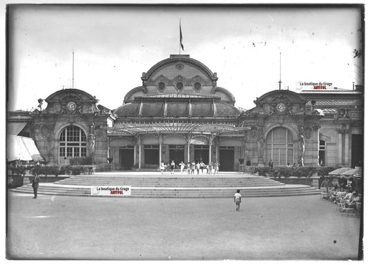 Plaque verre photo ancienne positif noir et blanc 13x18 cm Vichy Casino France