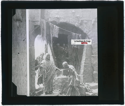 Paralytique de Béthesda, photo plaque verre, noir & blanc, positif 8,5x10 cm