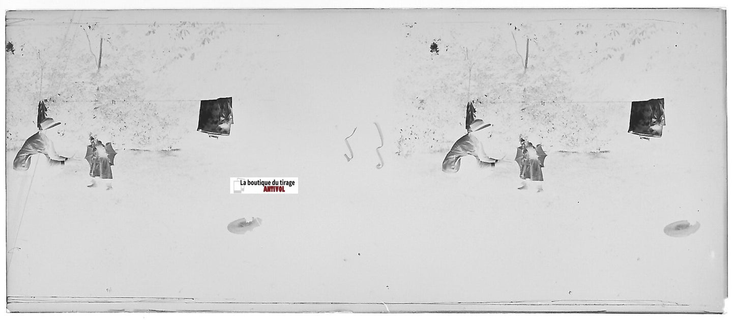 Jeu, jardin, Plaque verre photo stéréo, négatif noir & blanc 4,5x10,7 cm
