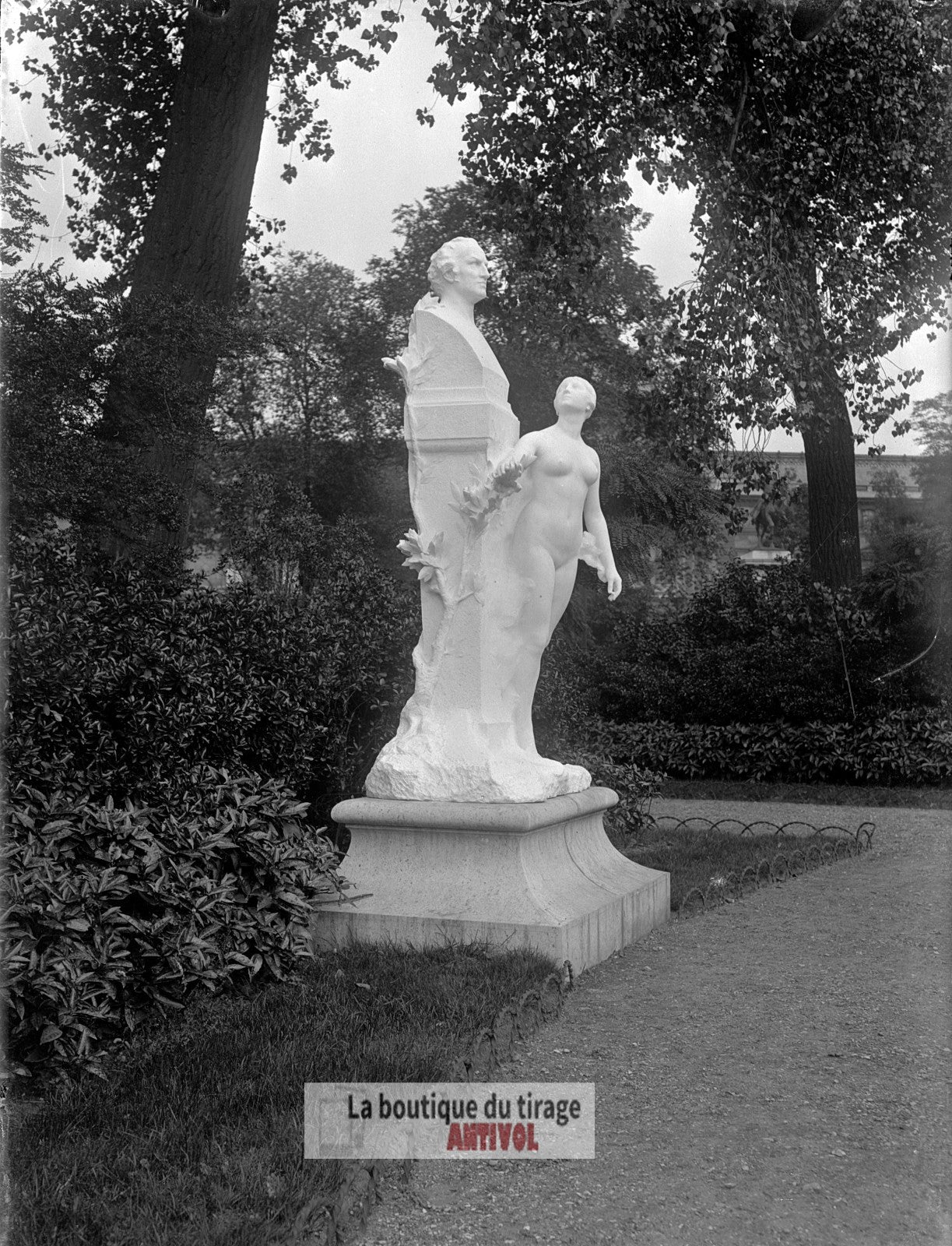 Paris, Square Gambetta, Houdon, plaque verre, photo ancienne, négatif 9x12 cm