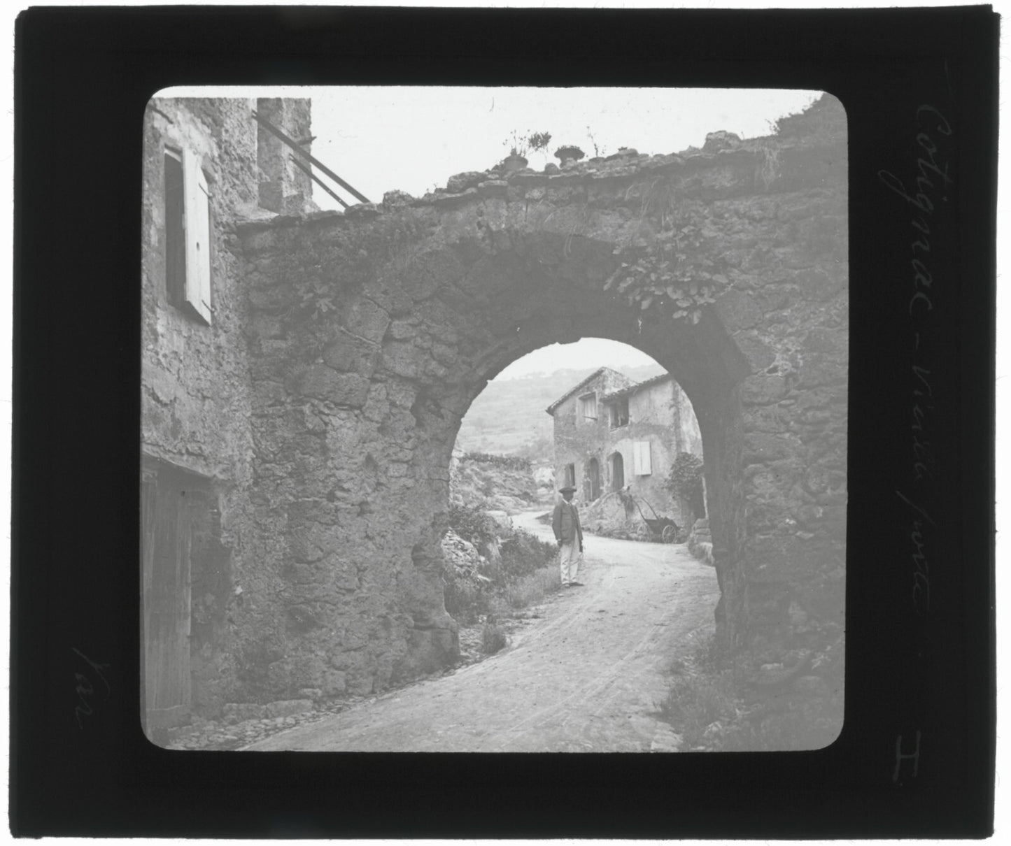 Cotignac, village Var, photo ancienne plaque de verre, positif 8,5x10 cm