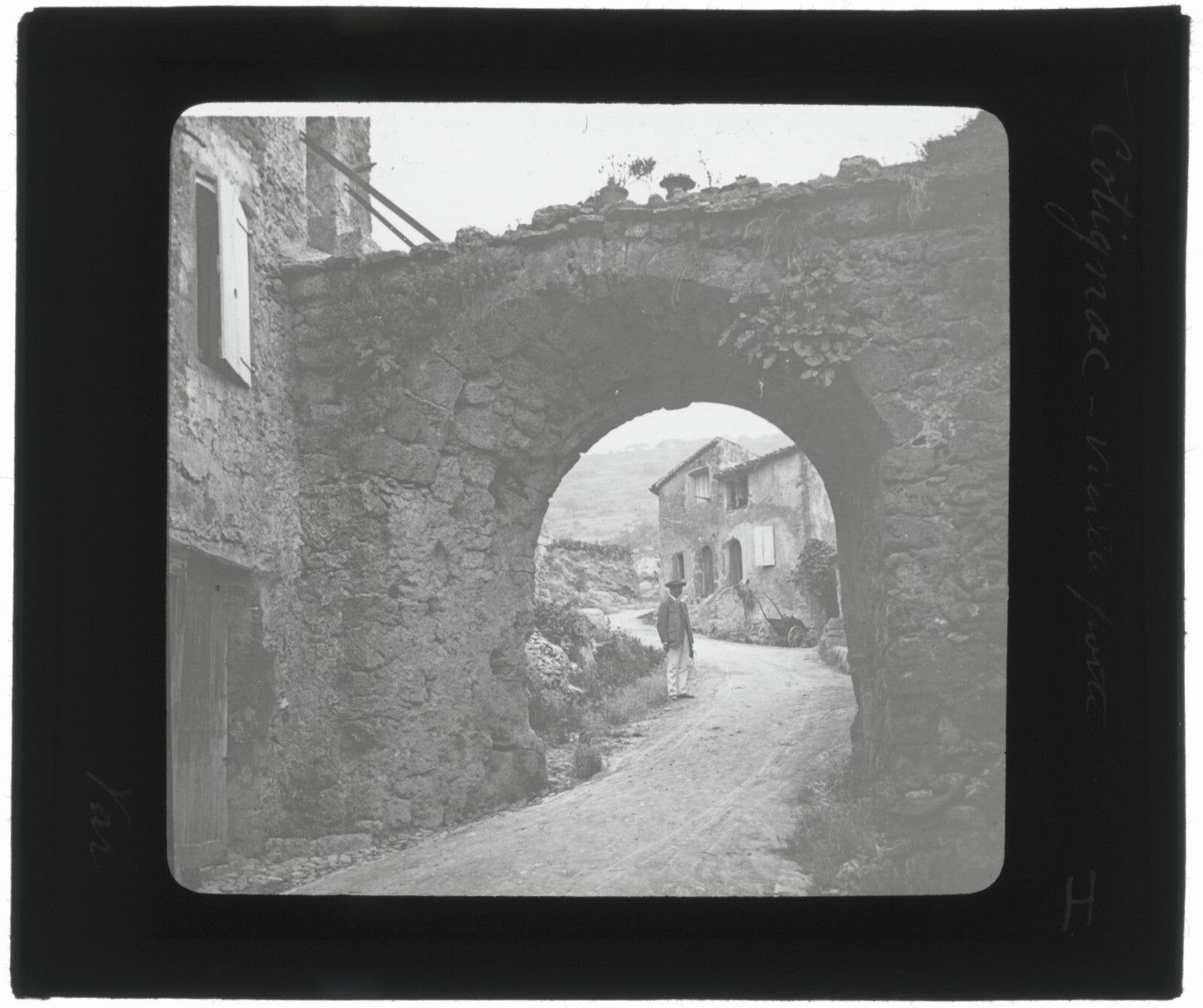 Cotignac, village Var, photo ancienne plaque de verre, positif 8,5x10 cm