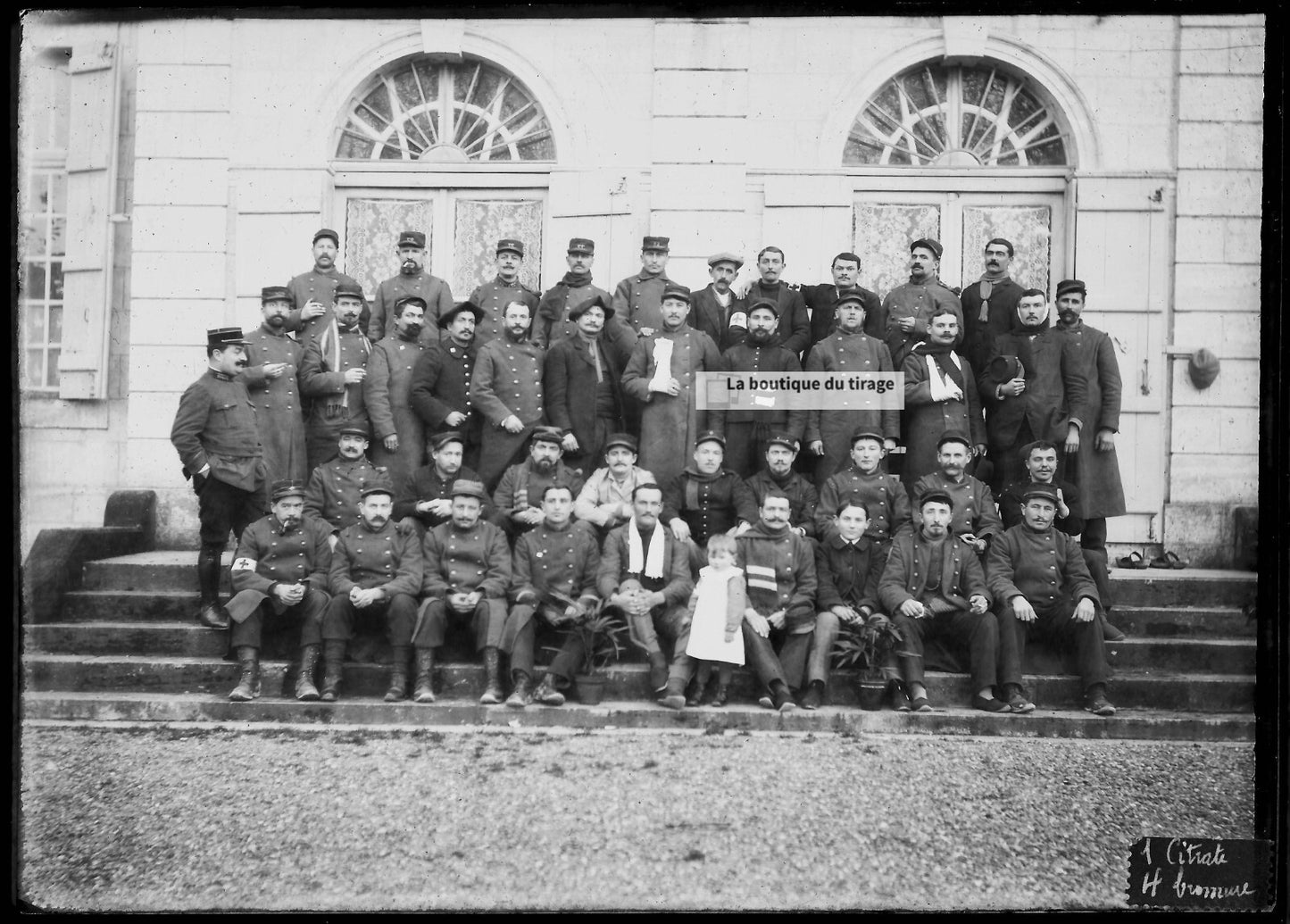 Plaque verre photo ancienne négatif noir et blanc 13x18 cm groupe soldats France