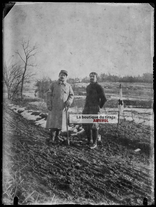 Plaque verre photo ancienne négatif noir et blanc 9x12 cm soldats glass plate 