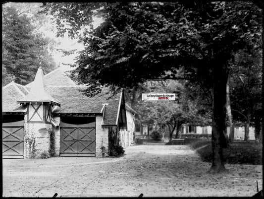 Plaque verre photo ancienne négatif noir et blanc 18x24 cm château Bailly France