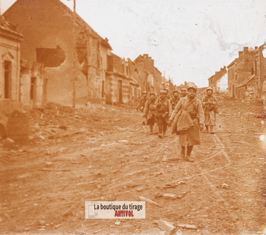 Prise de Roye Somme, guerre WW1, plaque verre stéréo, photo 4,5x10,7 cm