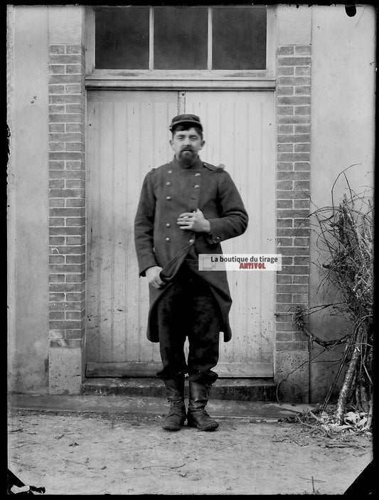 Plaque verre photo ancienne négatif noir et blanc 9x12 cm soldat France vintage 