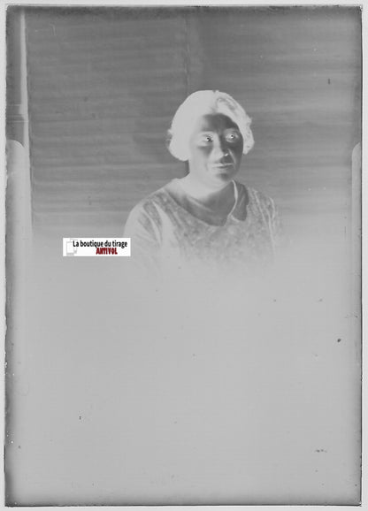 Femme, portrait, Plaque verre photo ancienne, négatif noir & blanc 6x9 cm