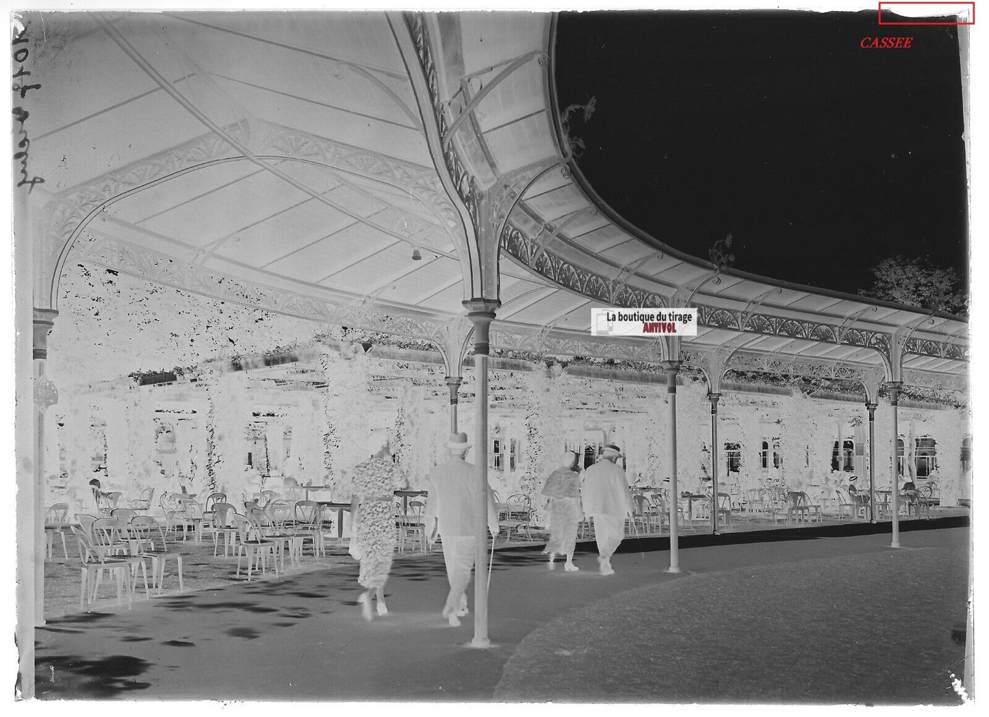 Plaque verre photo ancienne négatif noir et blanc 13x18 cm Vichy ville France