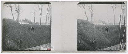 Exercices du génie militaire, plaque verre stéréo, photo ancienne 4,5x10,7 cm