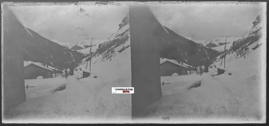 Montagne, village, Plaque verre photo stéréo, négatif noir & blanc 6x13 cm