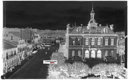 Plaque verre photo négatif noir & blanc 9x14 cm, Longuyon, Hôtel de Ville