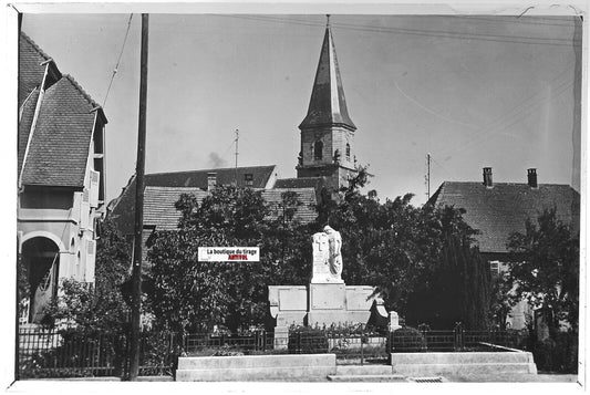 Hirsingue église, Plaque verre photo ancienne, positif noir & blanc 10x15 cm