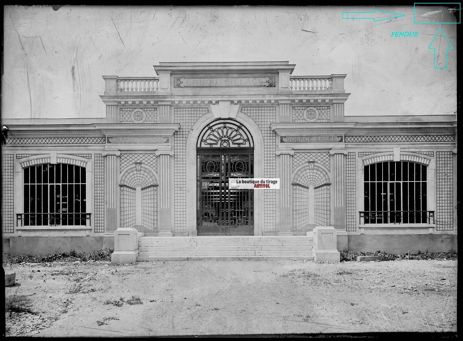 Plaque verre photo ancienne négatif noir et blanc 13x18 cm Vittel grande source