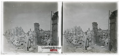 Ruines village, bombardement WW1, plaque verre photo ancienne stéréo 6x13 cm
