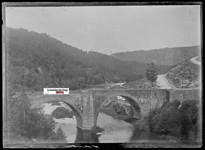 Pont, rivière, Plaque verre photo ancienne, négatif noir & blanc 6x9 cm France