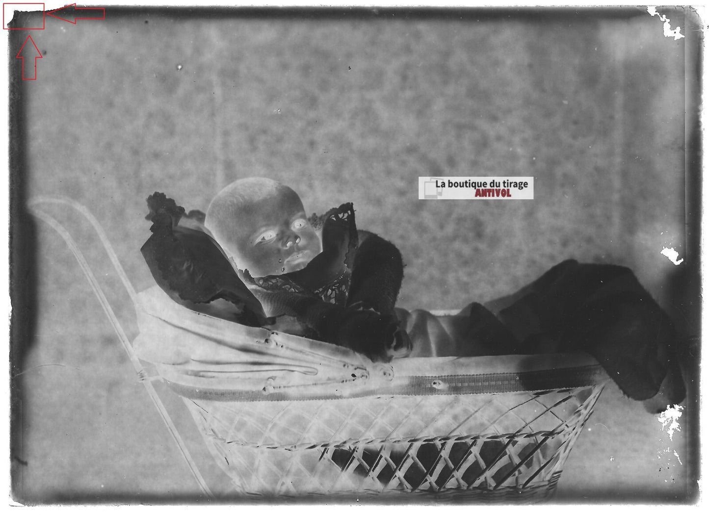 Plaque verre photo ancienne négatif noir et blanc 13x18 cm bébé enfant France