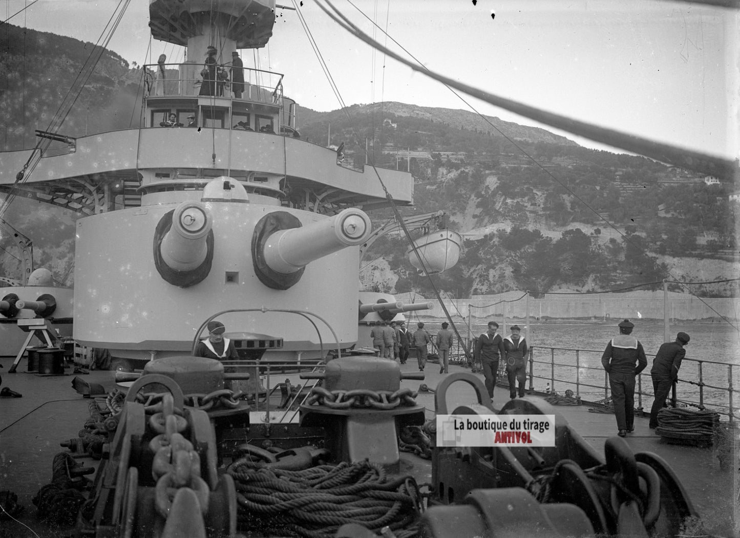 Pont d’un navire de guerre, plaque verre photo ancienne, négatif 9x12 cm