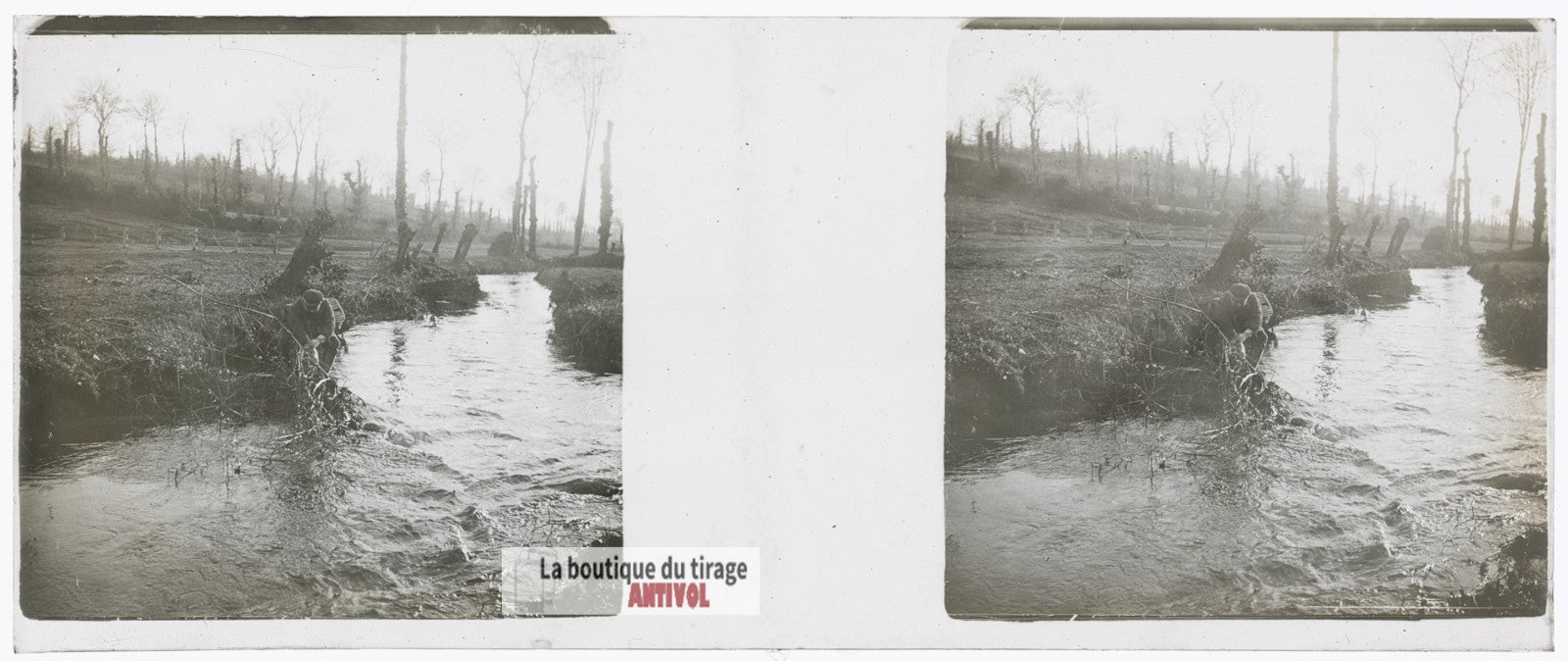 Pêcheur, ruisseau, paysage, plaque verre stéréo, photo ancienne 4,5x10,7 cm
