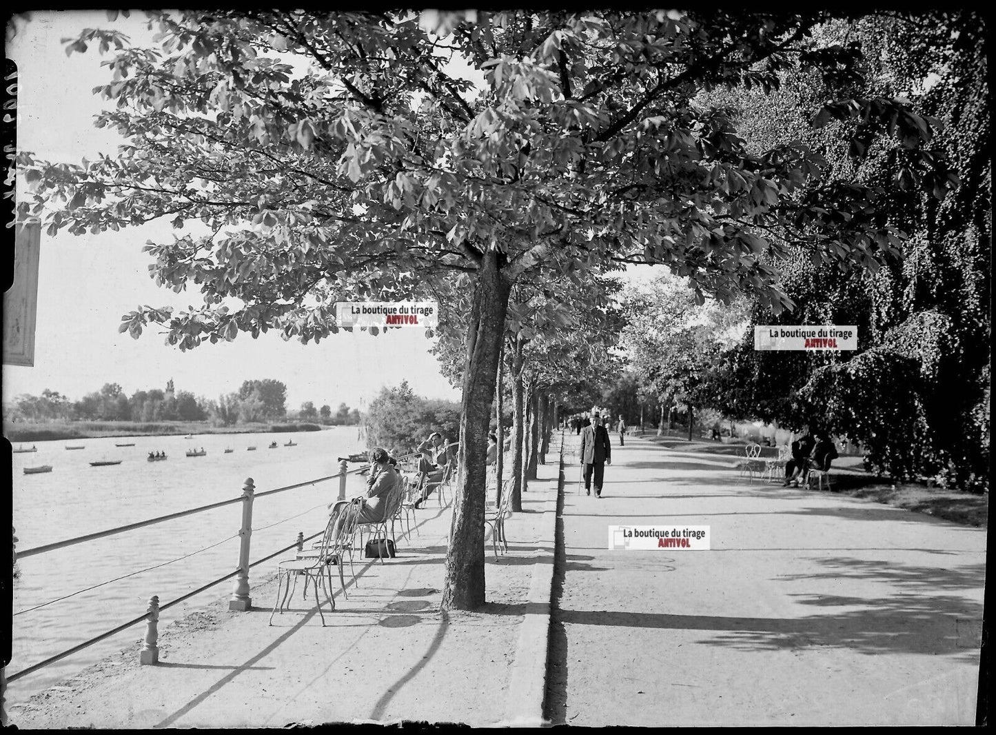 Plaque verre photo ancienne négatif noir et blanc 13x18 cm Vichy rivière Allier