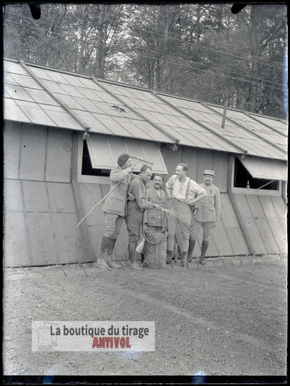 Vie de camp, soldats, WW1, plaque verre, photo ancienne, négatif 9x12 cm