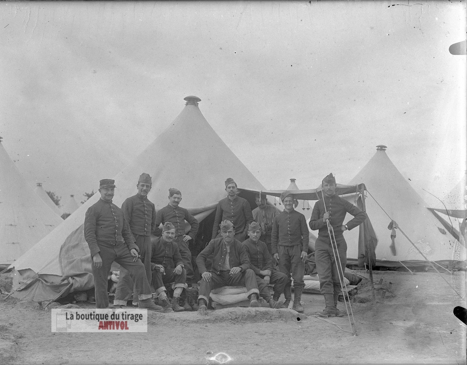Groupe de soldats, campement, plaque verre, photo ancienne, négatif 9x12 cm
