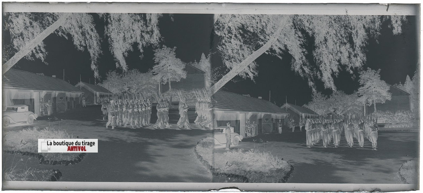 Camp du Ruchard, militaires, plaque verre, photo ancienne, négatif N&B 6x13 cm