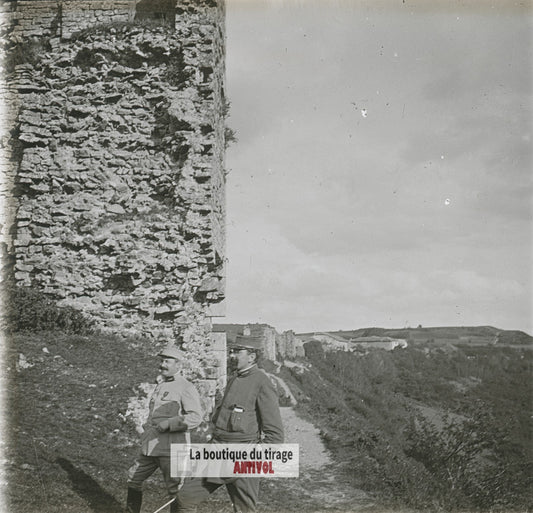 Officiers, mur ruine, guerre WW1, plaque verre photo ancienne stéréo 6x13 cm