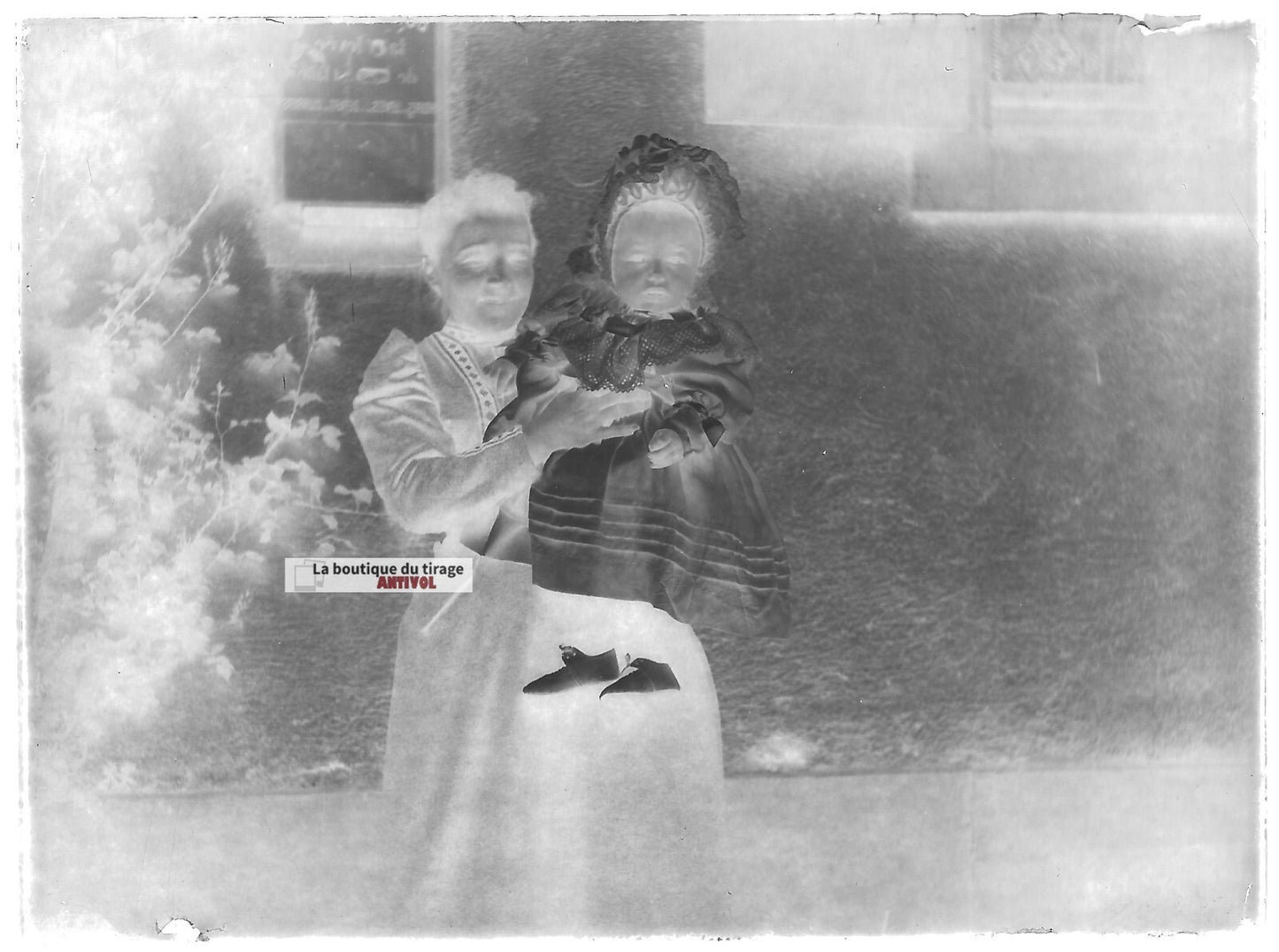 Plaque verre photo ancienne négatif noir et blanc 9x12 cm maman fille France