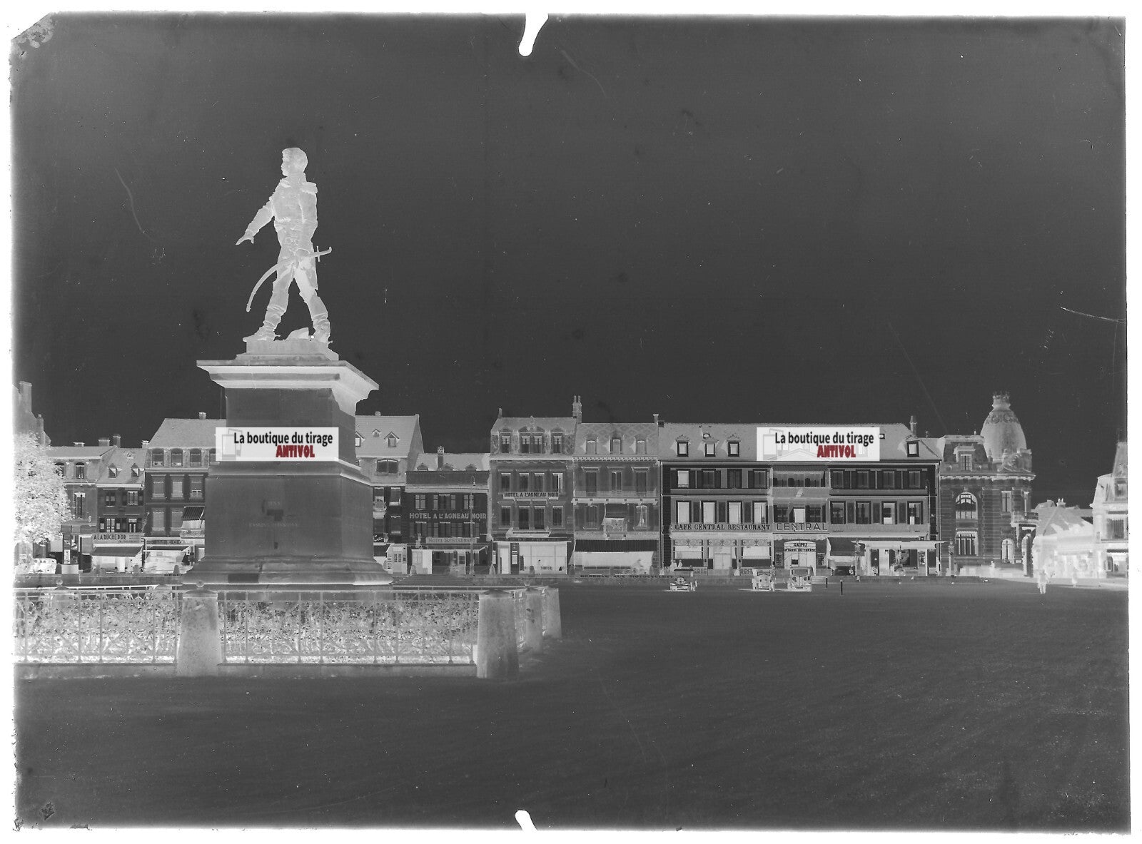 Plaque verre photo ancienne négatif noir et blanc 13x18 cm Colmar voitures Rapp