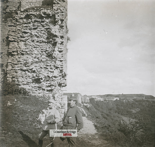 Officiers français, ruines, WW1, plaque verre photo ancienne stéréo 6x13 cm