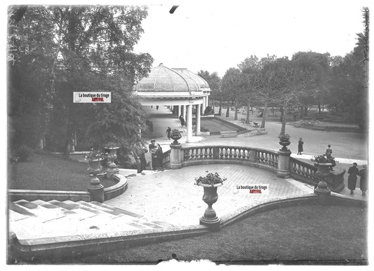 Plaque verre photo positif noir et blanc 13x18 cm Vittel antiquité Vosges